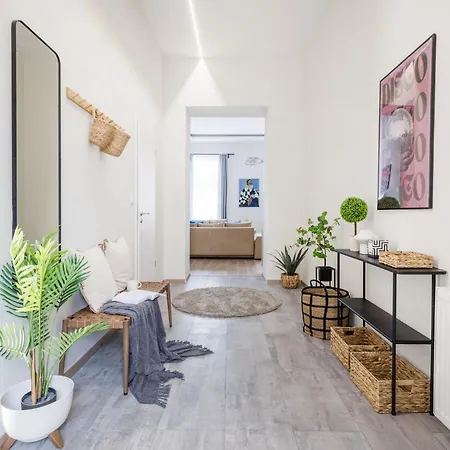 Oasis - Modern Charm, Timeless Comfort Budapesta