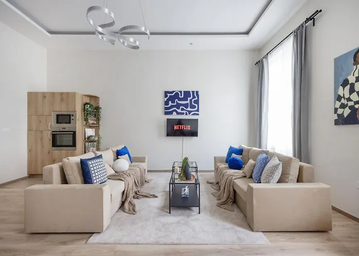 Oasis - Modern Charm, Timeless Comfort Apartmán *