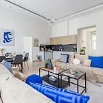 Oasis - Modern Charm, Timeless Comfort Apartamento Budapest