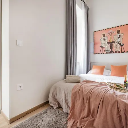 Oasis - Modern Charm, Timeless Comfort