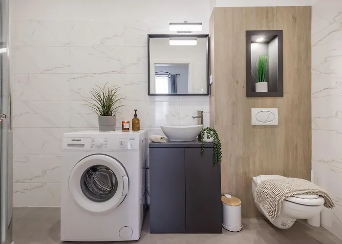 Oasis - Modern Charm, Timeless Comfort Appartamento *